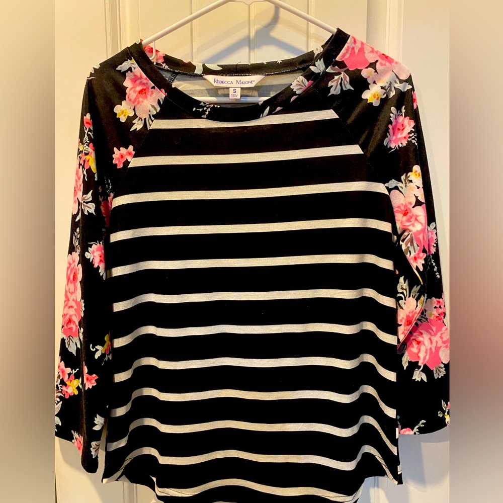Modest Rebecca Malone Black and white striped shirt with pink flowers Size Small